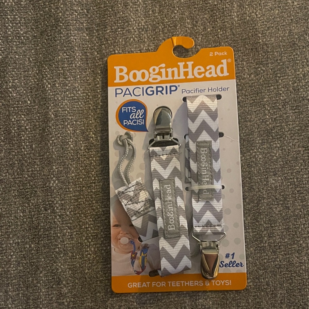 BooginHead Gray Pacifier Holder 2-Pack